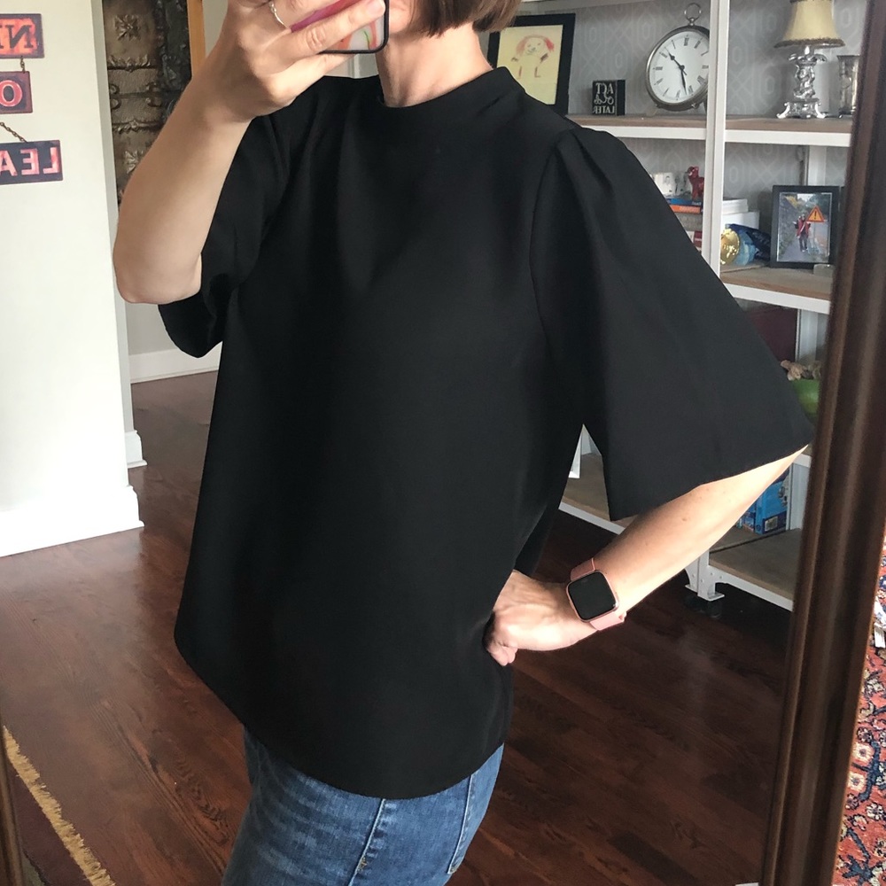 Black shirt with large sleeves sz M